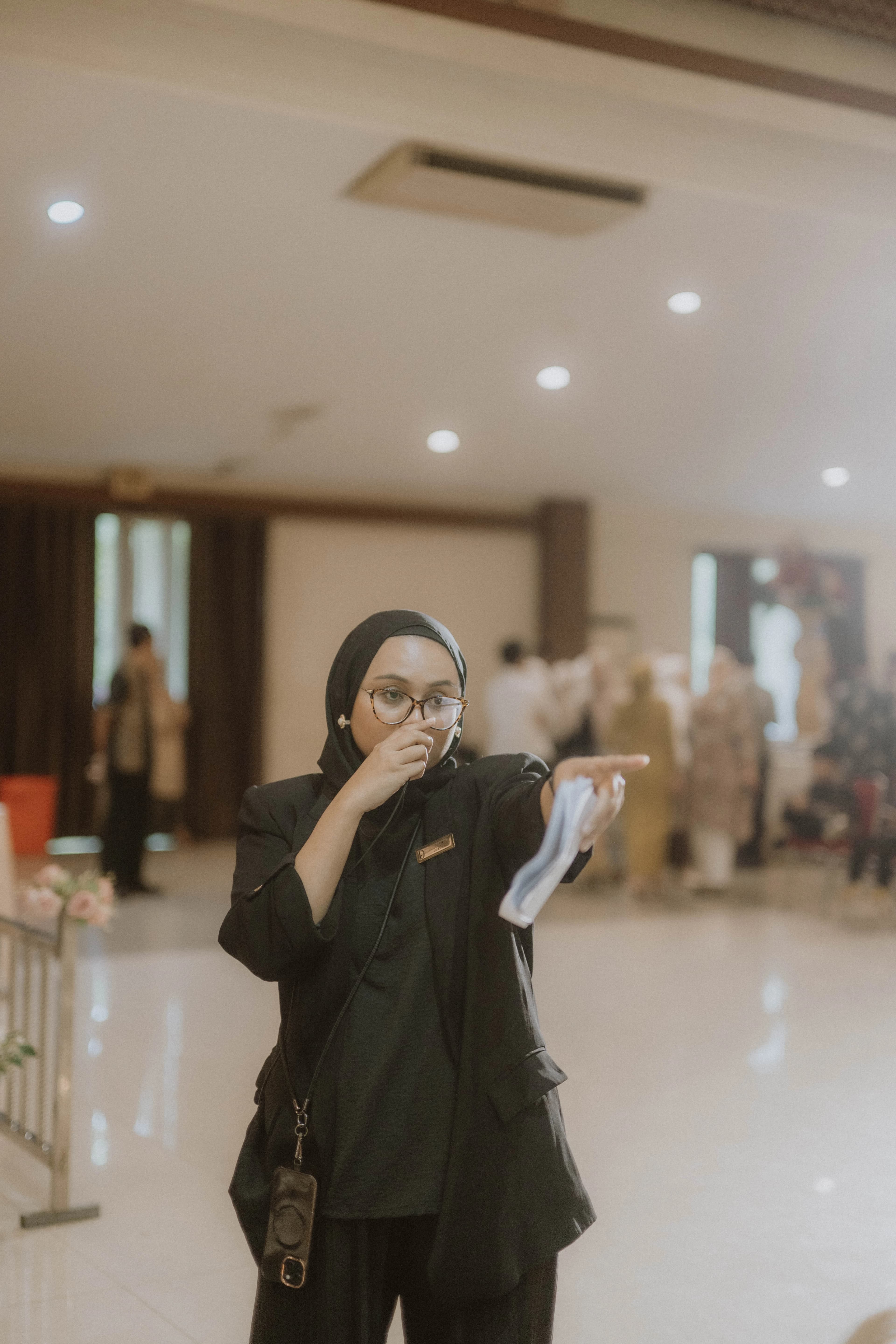 Wedding planner personal Dinata Organizer bekerja dengan pasangan - slide 5